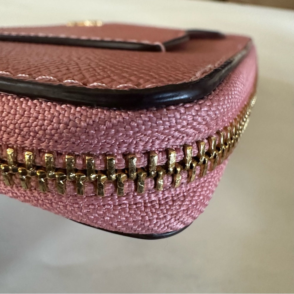 Coach Accordion Pink Leather Zip-Around Wallet - Picture 6 of 8